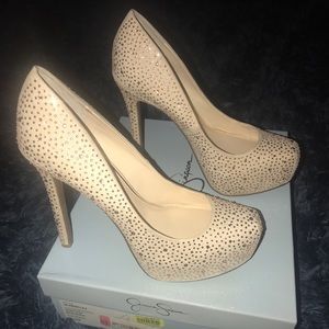Brand New Jessica Simpson Platform Pumps